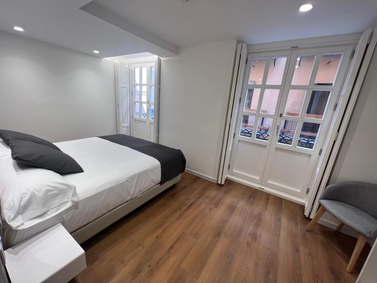 אפרטהוטל ולנסיה Old Town Flats Casa Del Bisbe מראה חיצוני תמונה